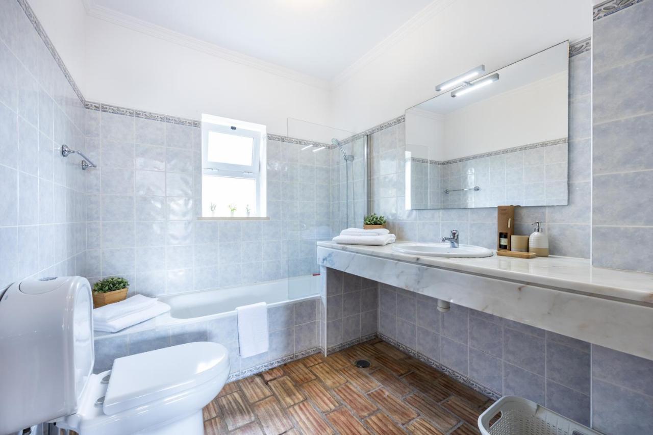 Coolhouses Luz, 3 Bed Linked House, Shared Pool, A Stone'S Throw Of The Sea, Casa Sirrah Eksteriør bilde